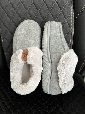 COFACE Women’s Memory Foam Slippers with Arch Support